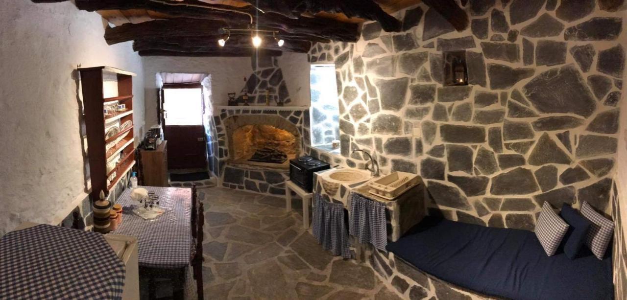 Angelica Apartment Ano Syros Exterior photo