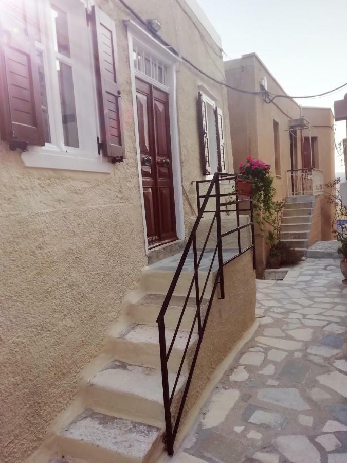 Angelica Apartment Ano Syros Exterior photo